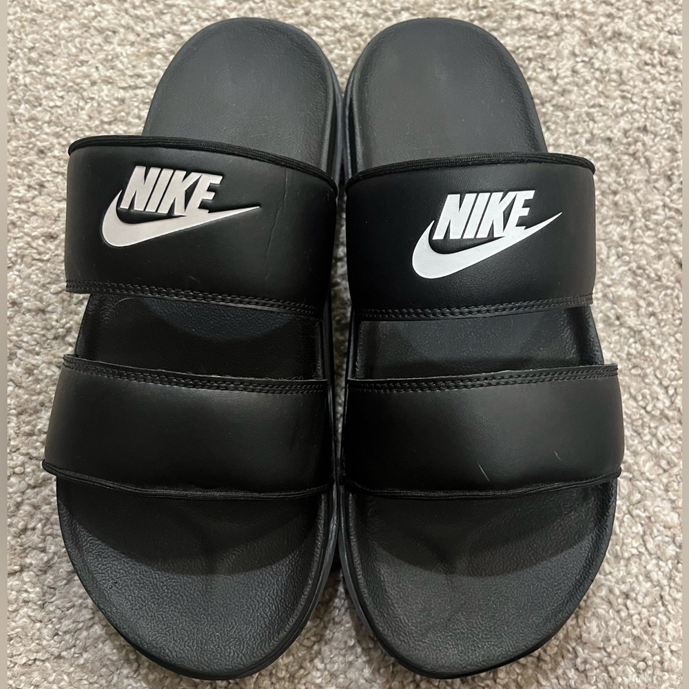Nike Offcourt Duo Women’s slide sandals